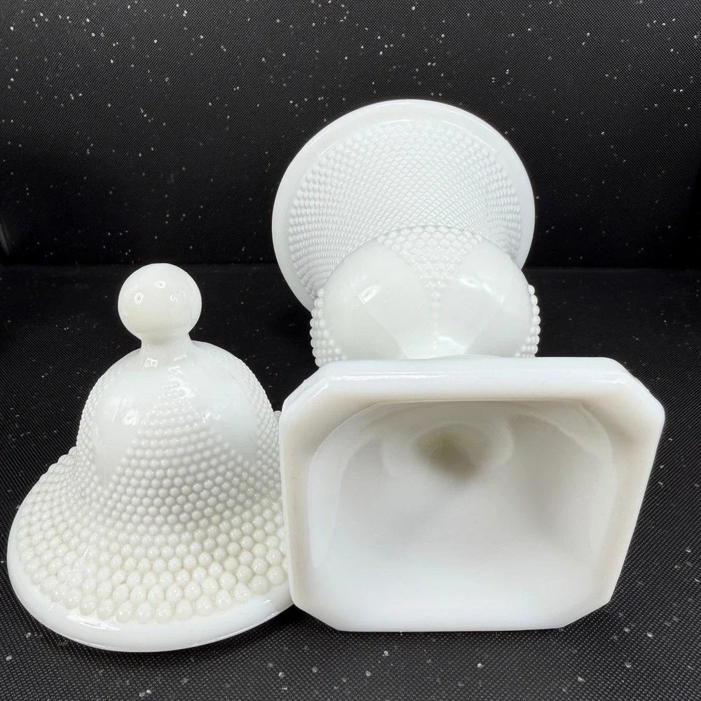 LE Smith White Milk Glass Hobnail Apothecary Jar Urn with Lid 10.5inch Vintage